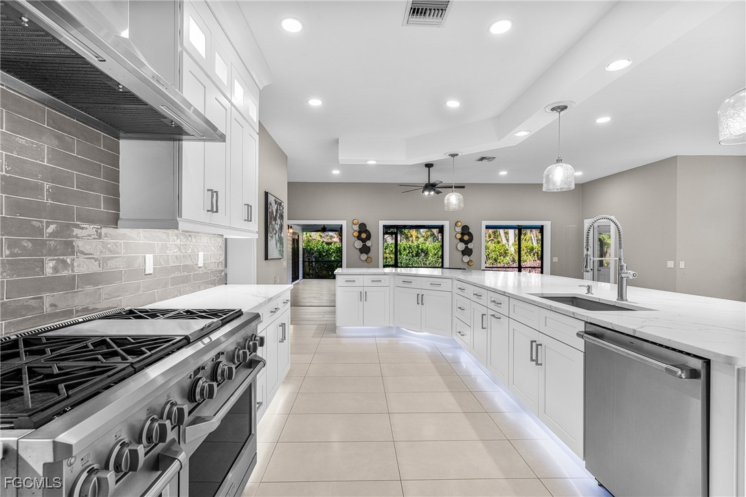 1341 Coconut DR