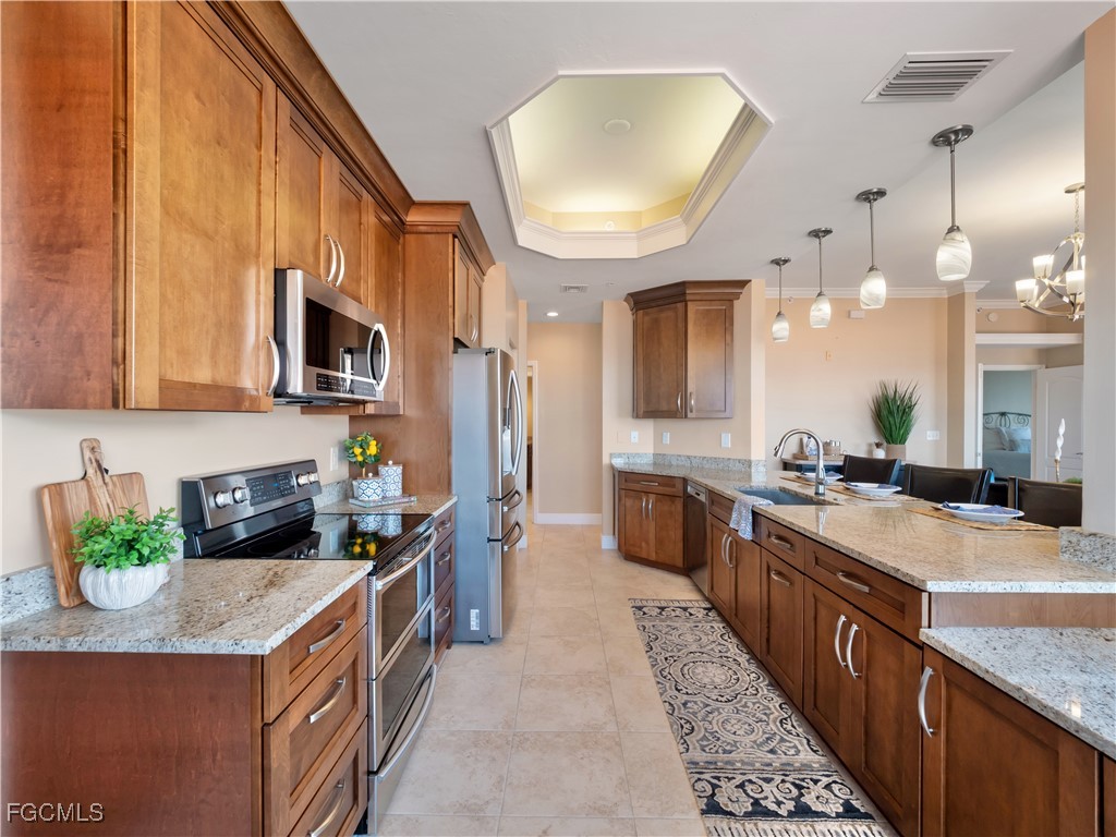 14819 Laguna DR 703