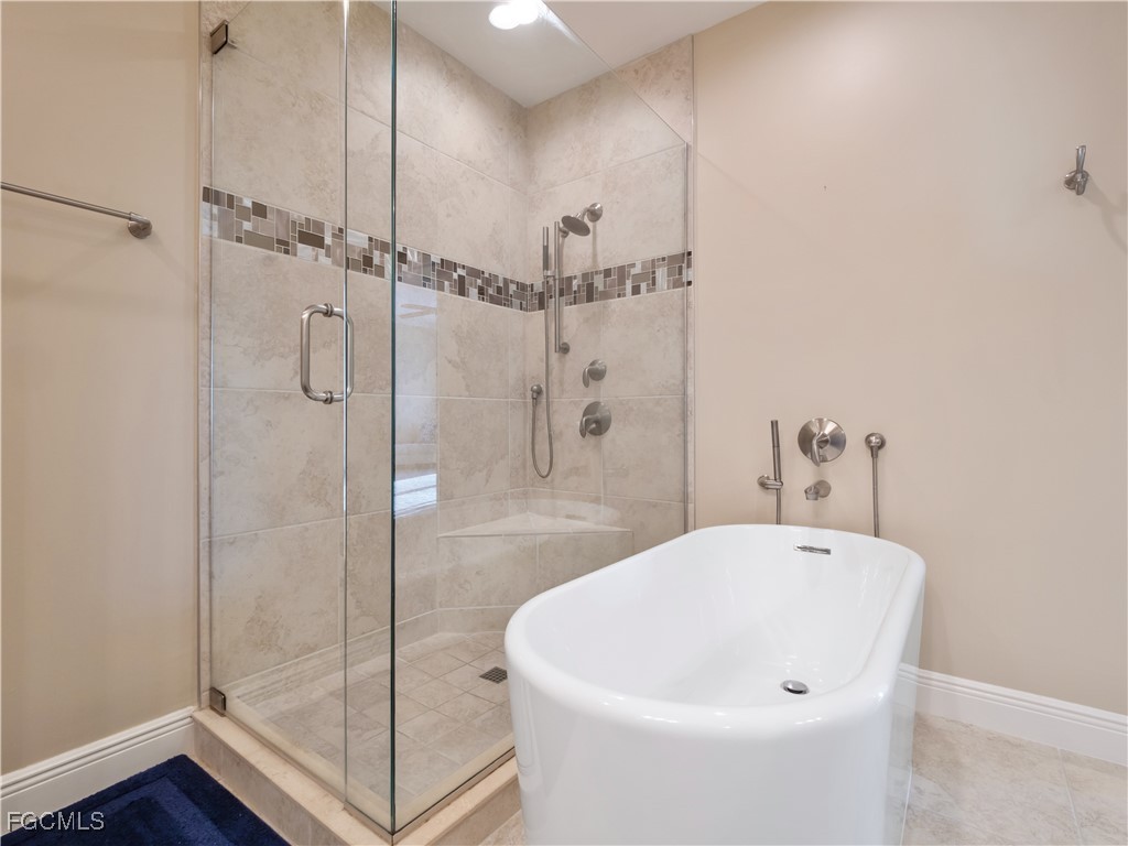 14819 Laguna DR 703