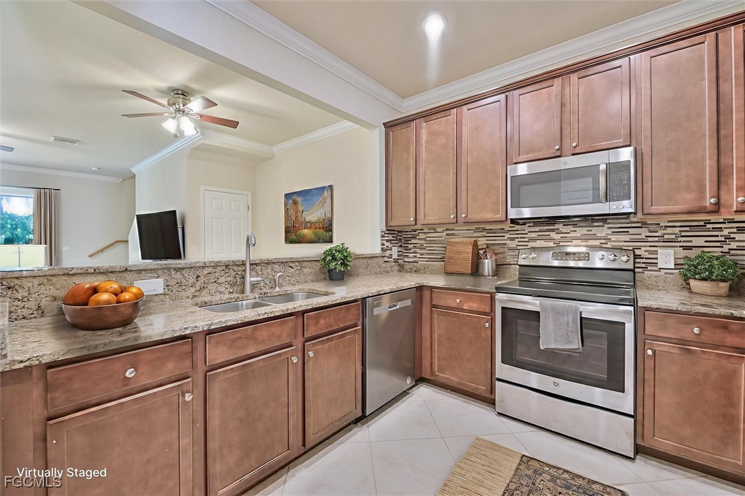 10028 Via Colomba CIR