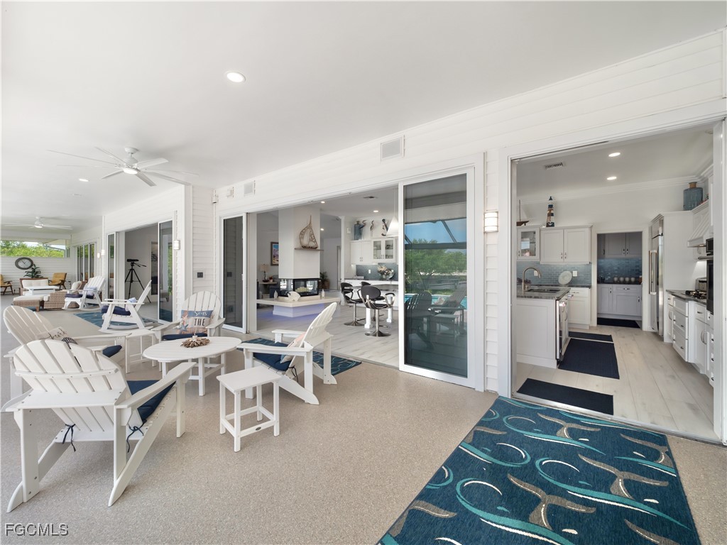 15660 Light Blue CIR