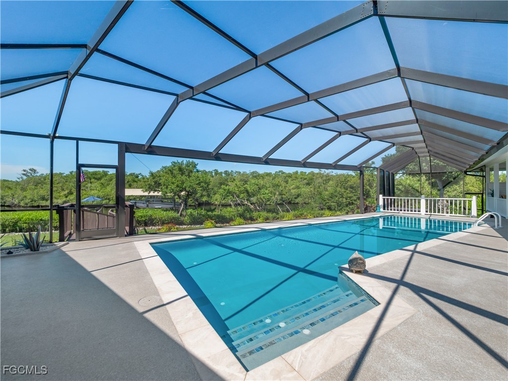 15660 Light Blue CIR