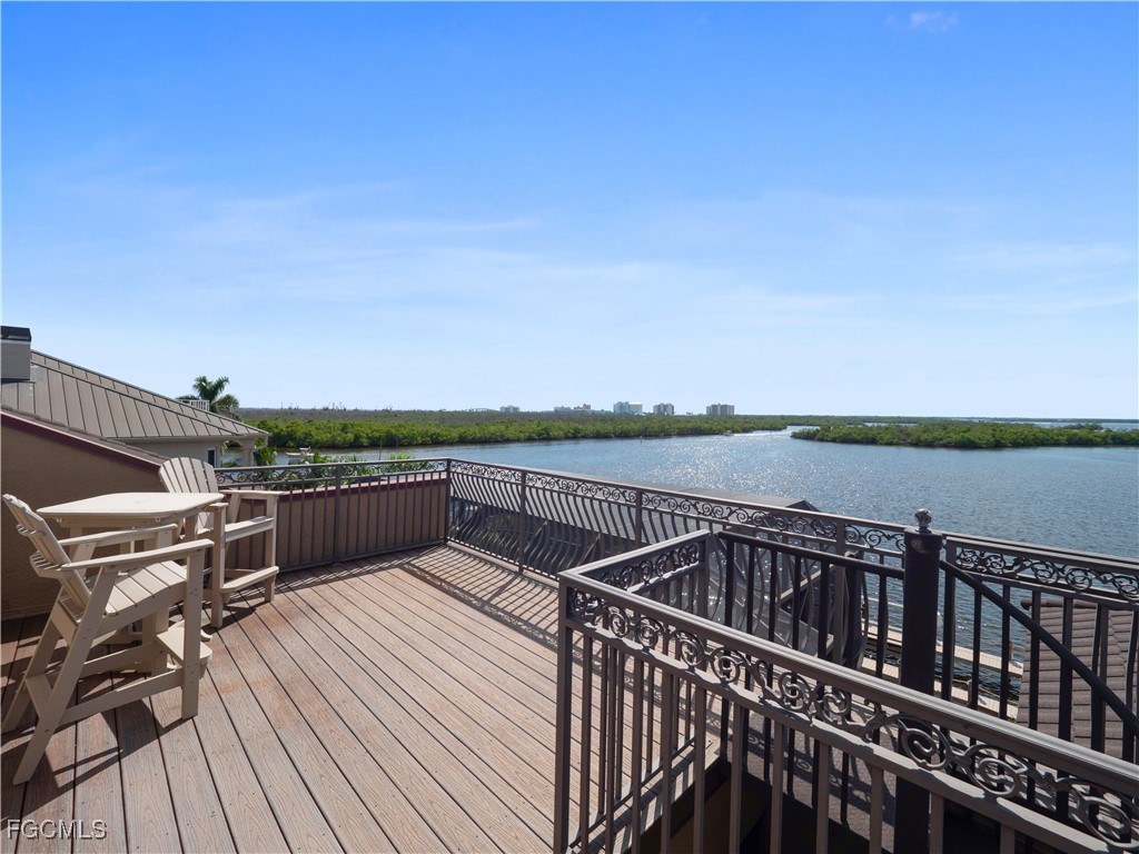 14761 Jonathan Harbour DR