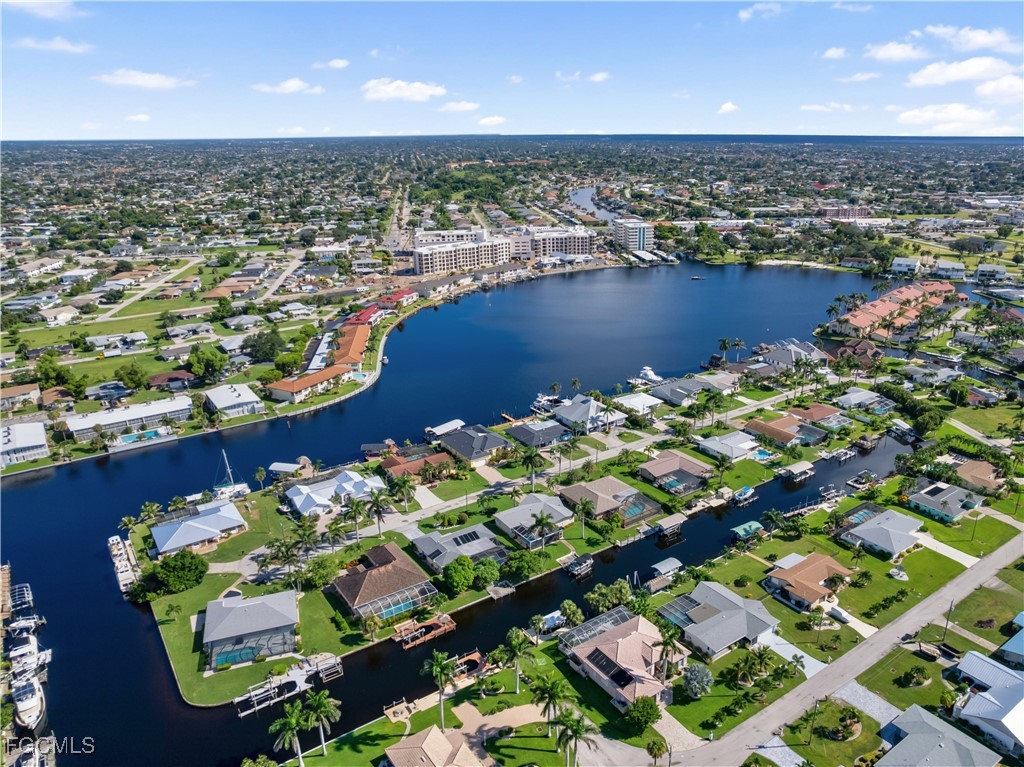 419 Pinecrest CT