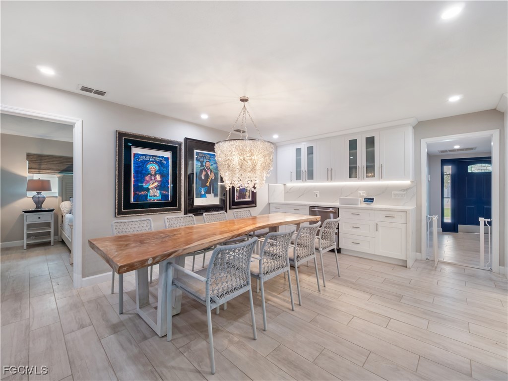 419 Pinecrest CT