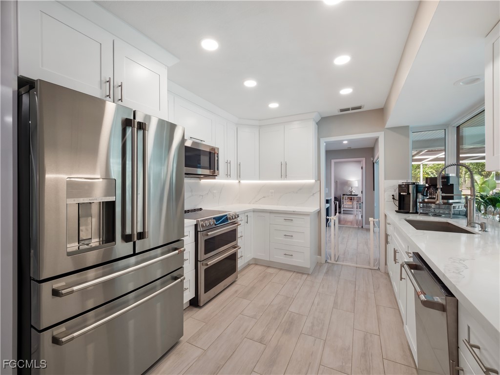 419 Pinecrest CT