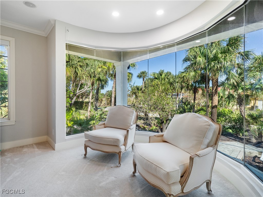 1266 Par View DR
