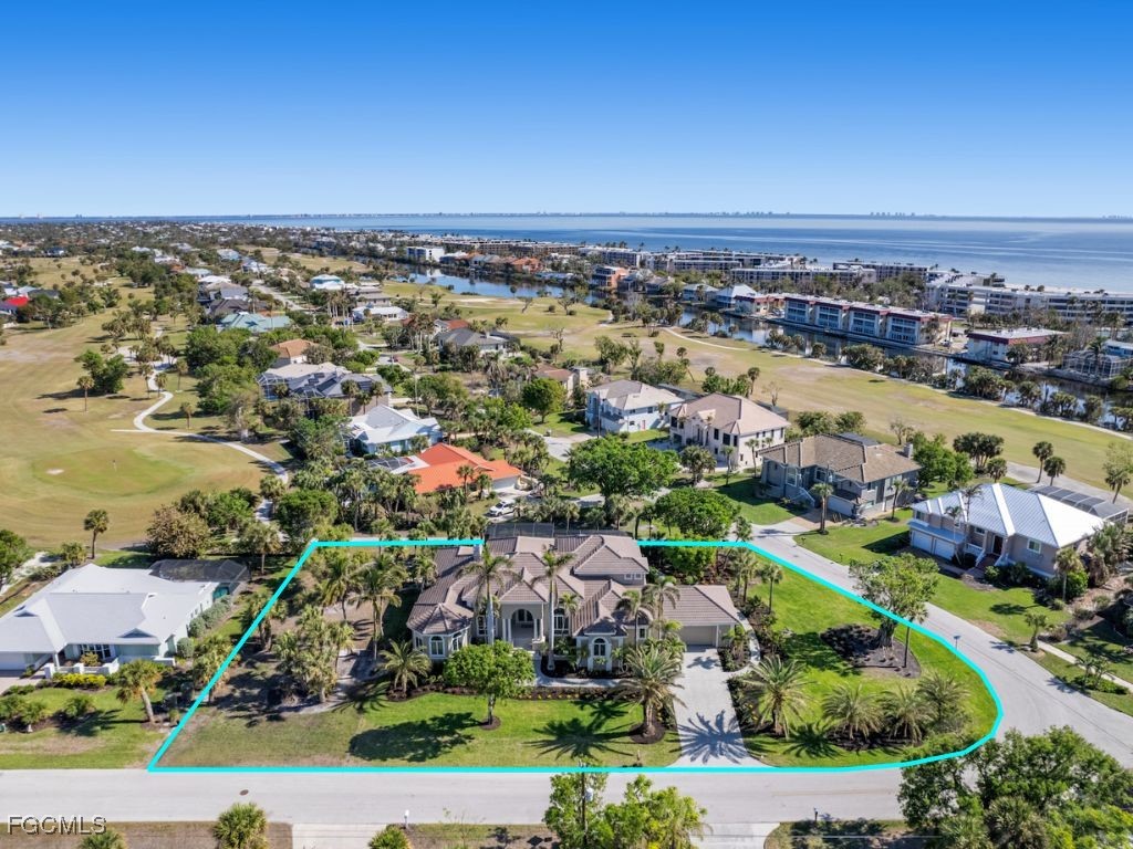 1266 Par View DR