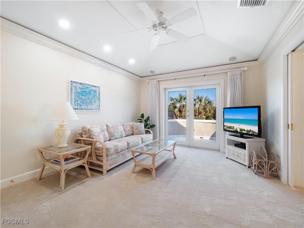 1266 Par View DR
