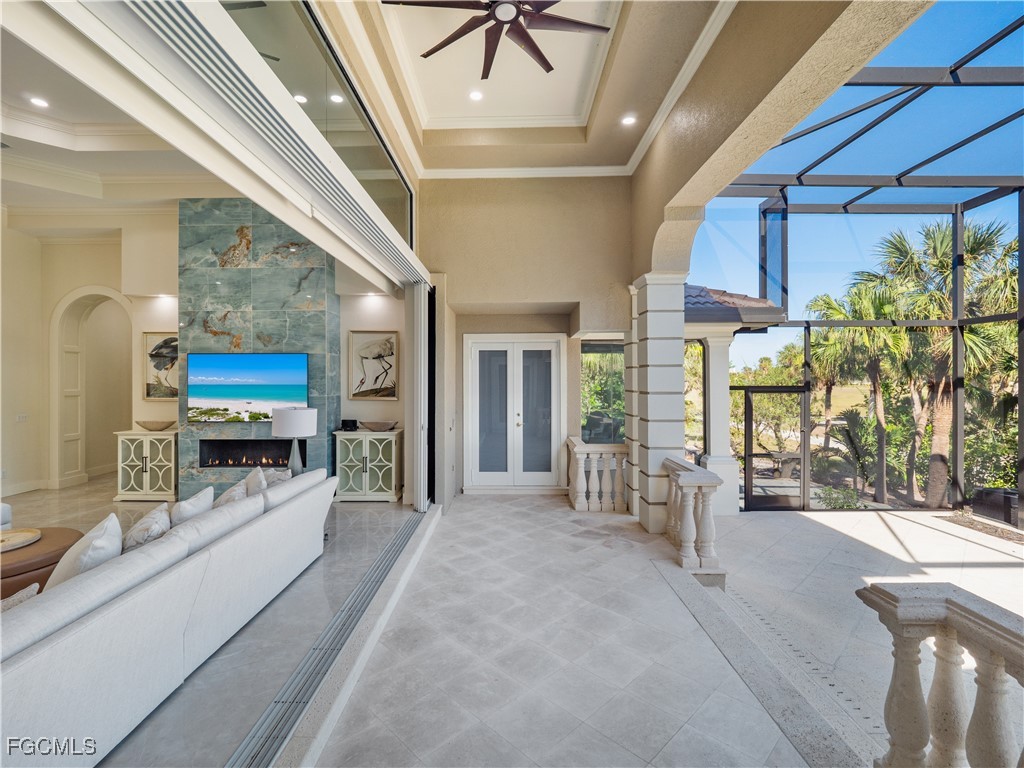 1266 Par View DR