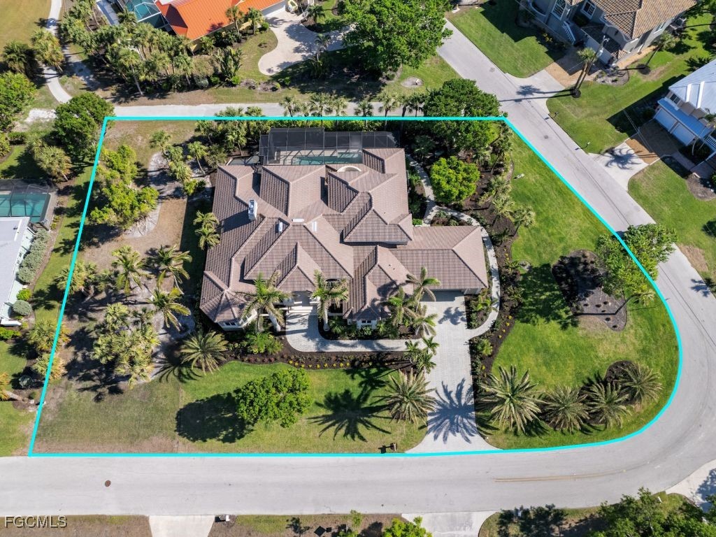 1266 Par View DR