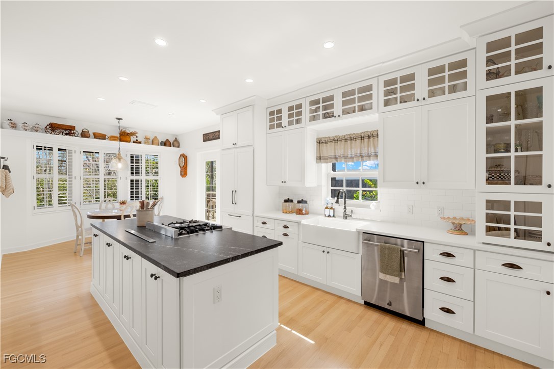 519 Kinzie Island CT