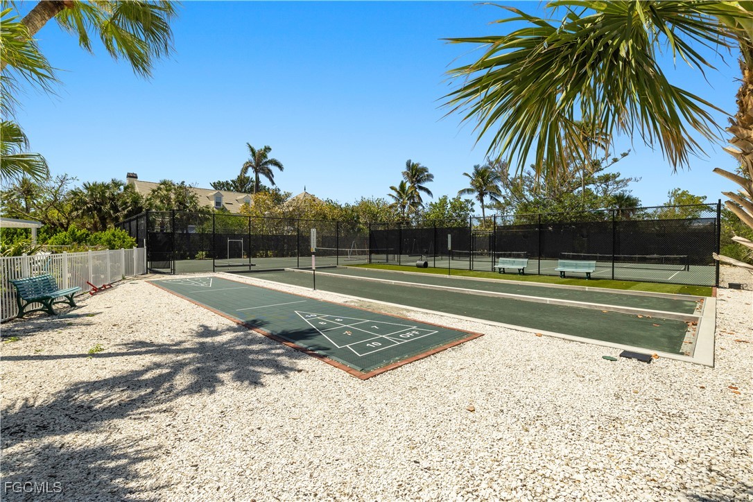 519 Kinzie Island CT