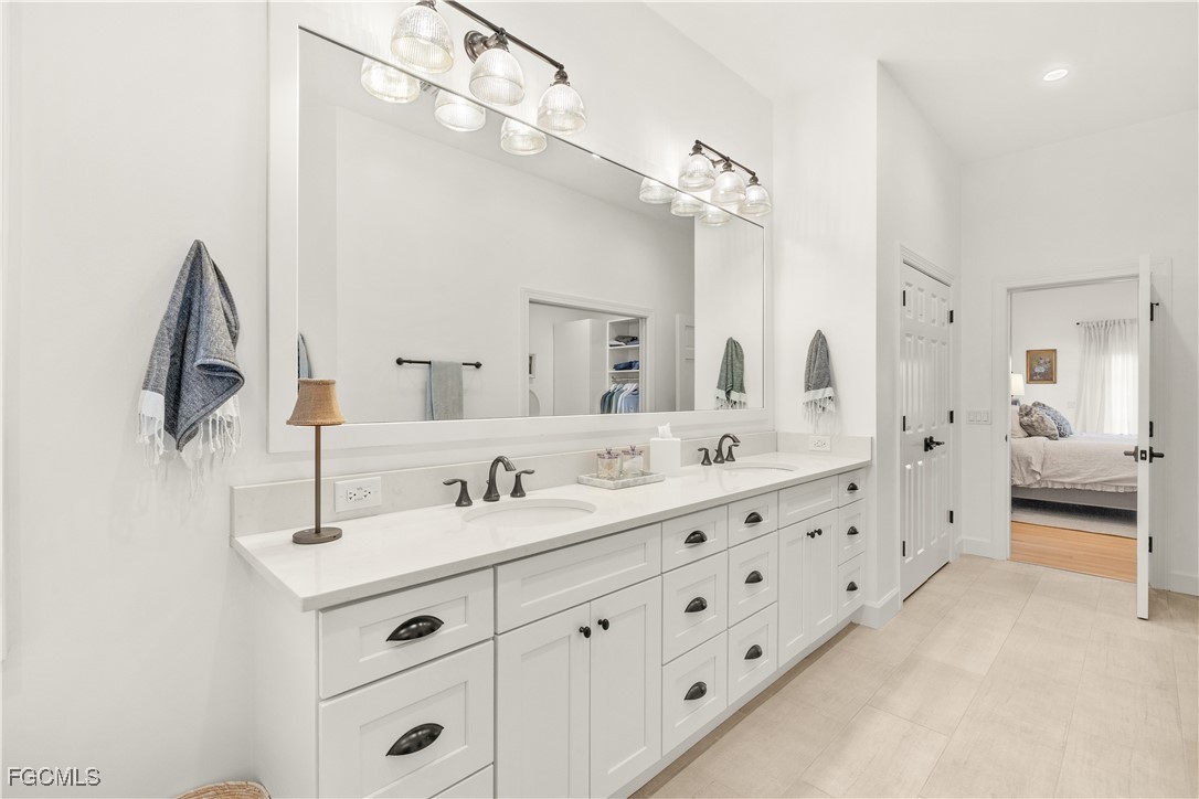 519 Kinzie Island CT