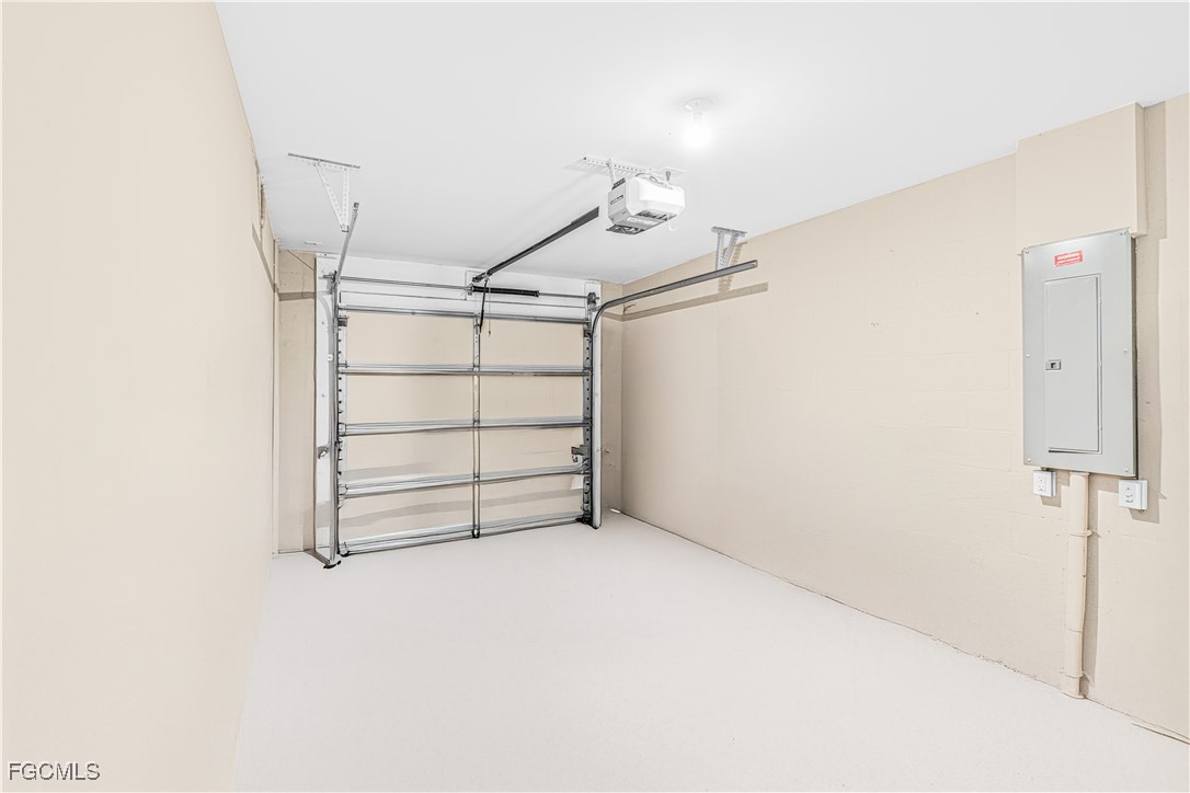 12539 Laurel Cove DR