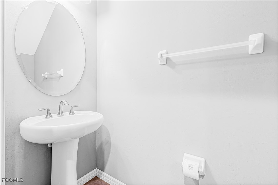 12539 Laurel Cove DR