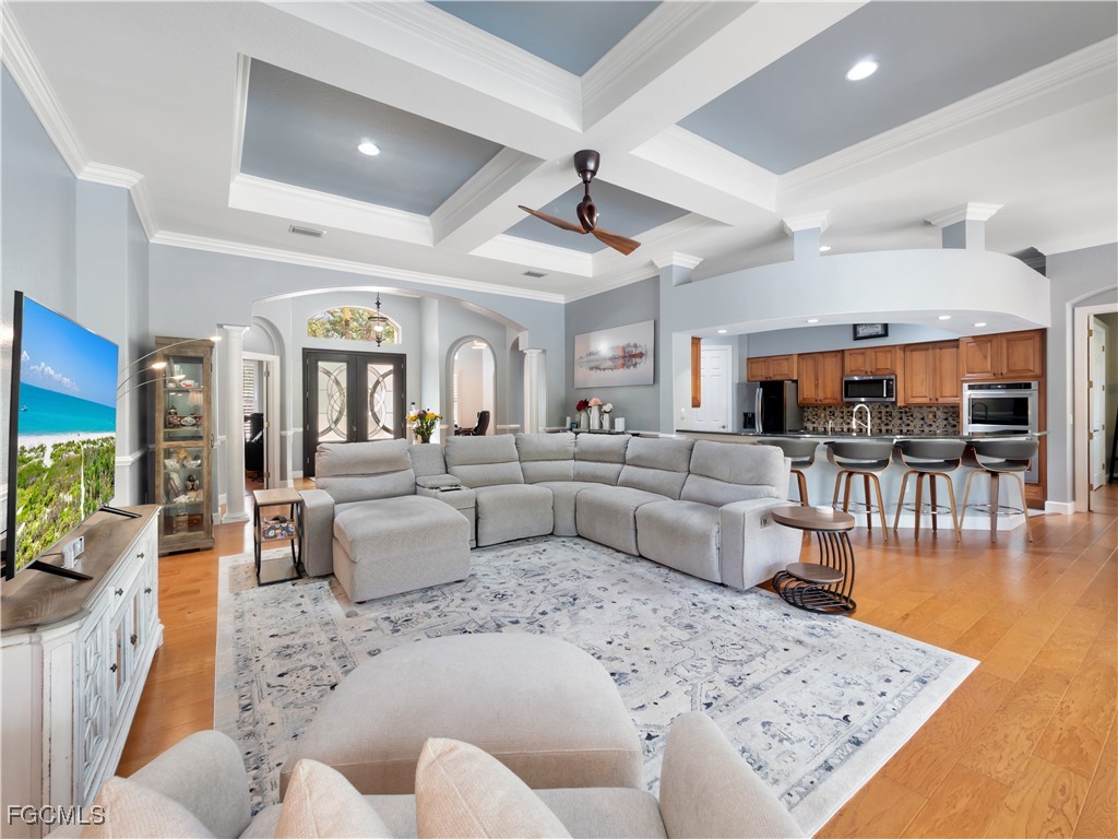10716 Bradbury WAY