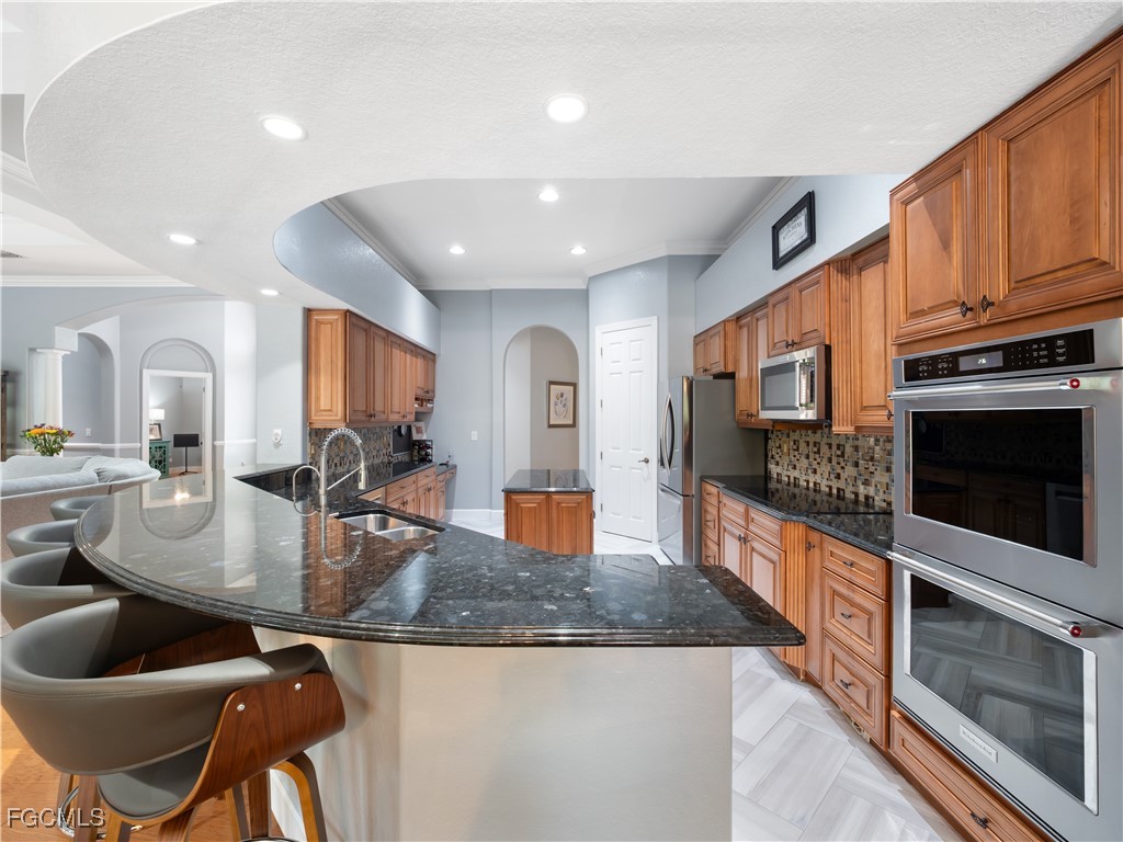 10716 Bradbury WAY