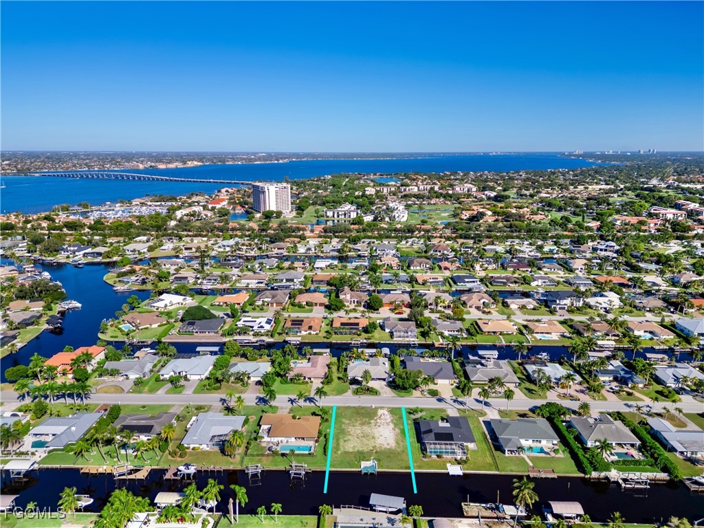 9821 Cypress Lake DR