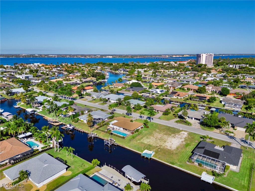 9821 Cypress Lake DR