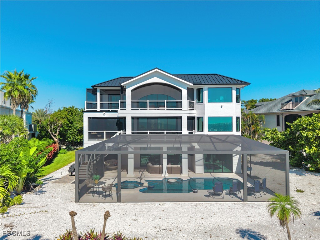 3611 W Gulf DR