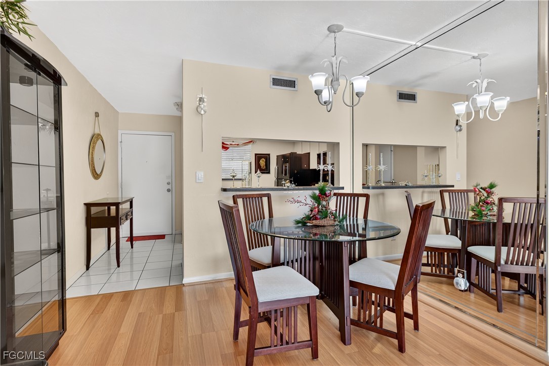 6136 Whiskey Creek DR 520