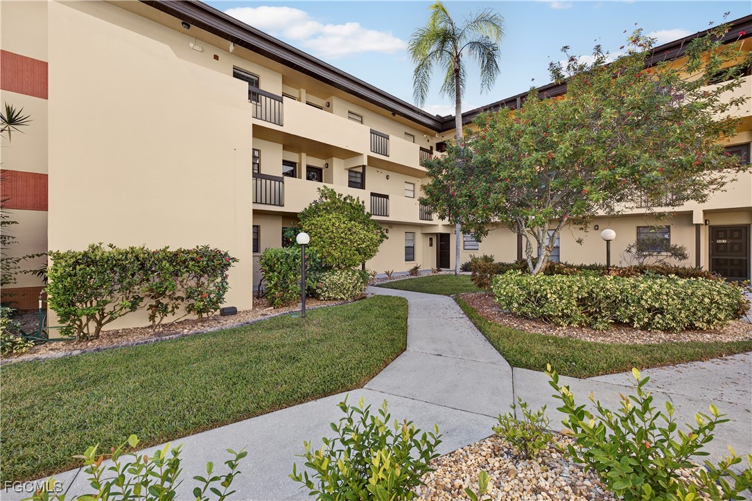 6136 Whiskey Creek DR 520