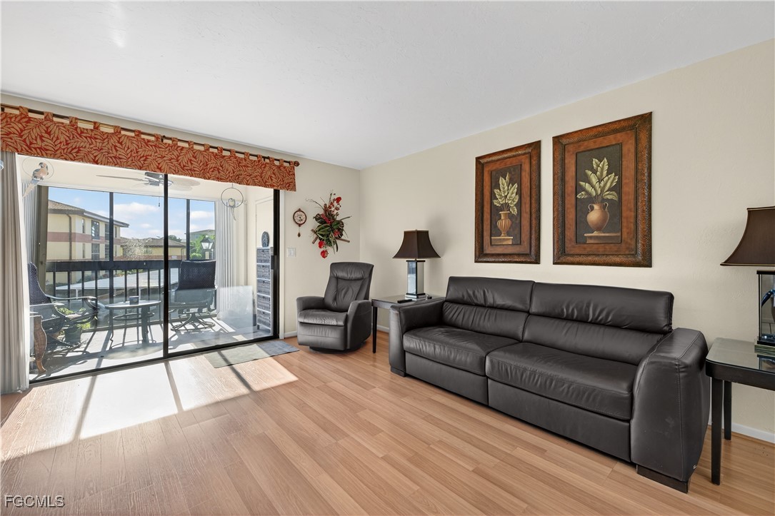 6136 Whiskey Creek DR 520