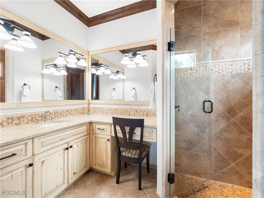 5076 Sorrento CT