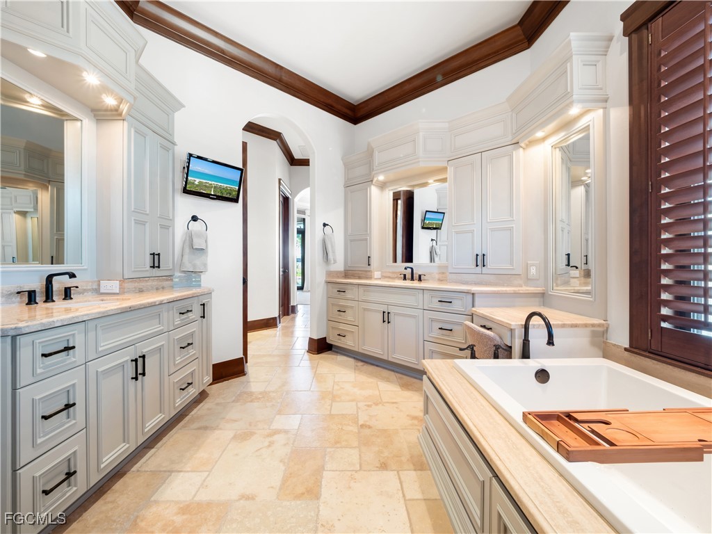 5076 Sorrento CT