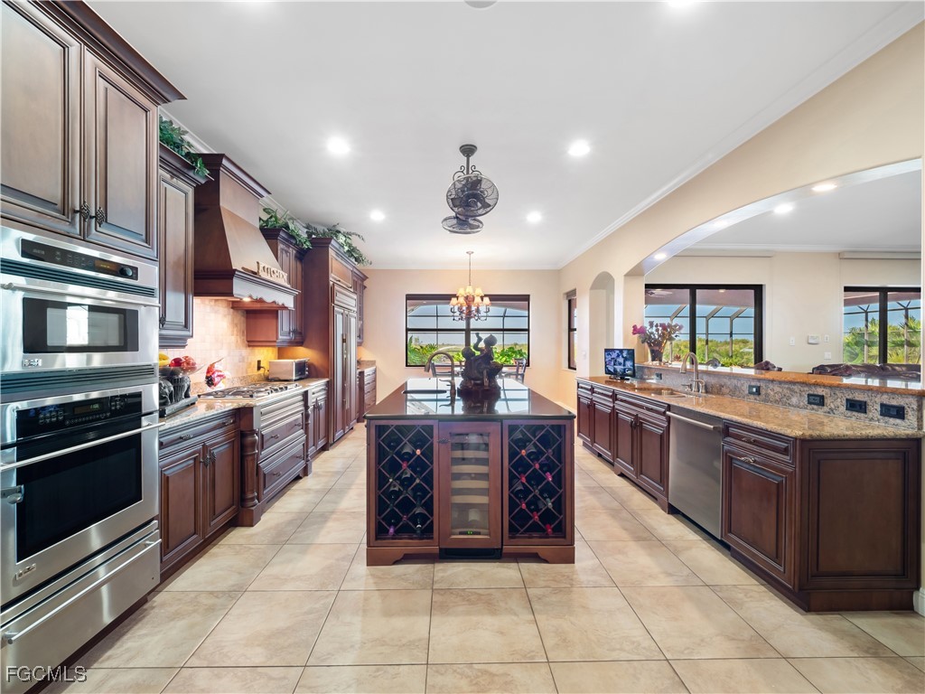 848 W Cape Estates CIR