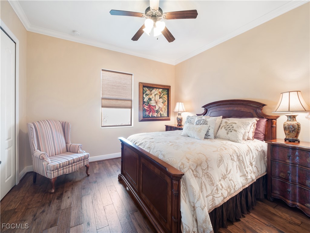 848 W Cape Estates CIR