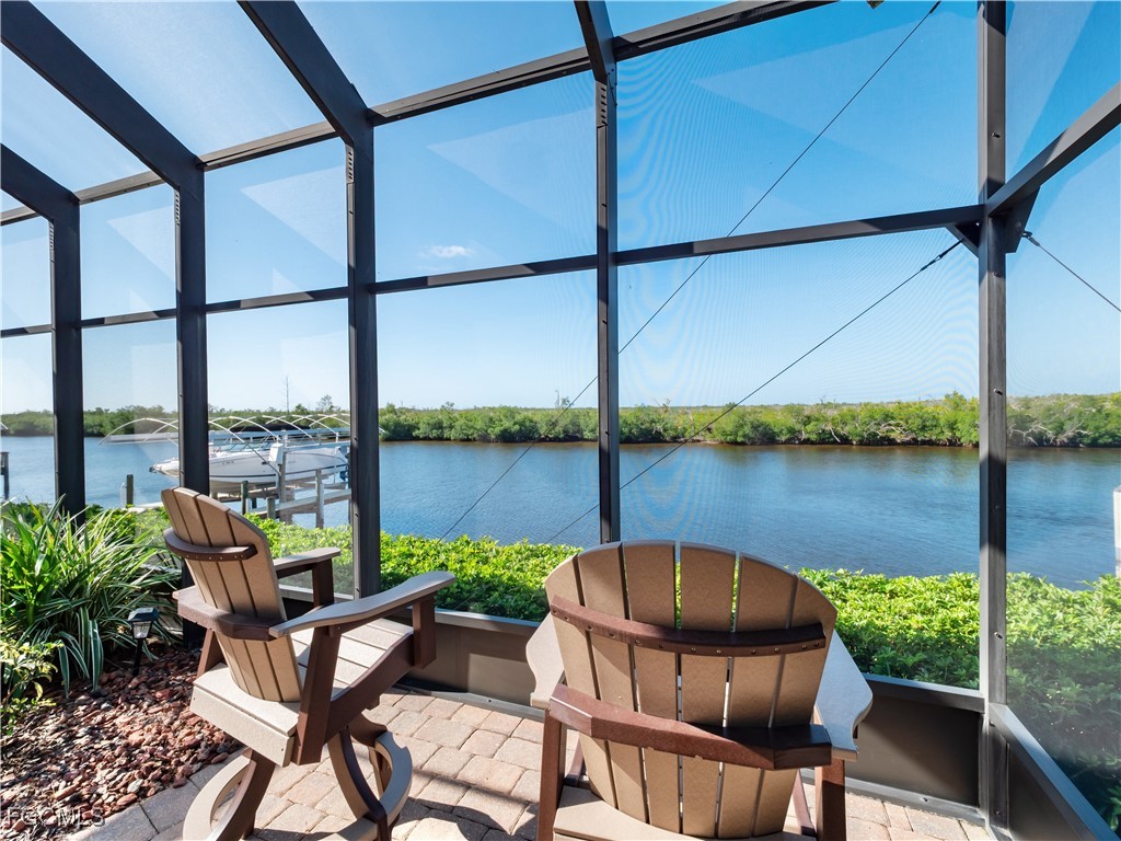 848 W Cape Estates CIR