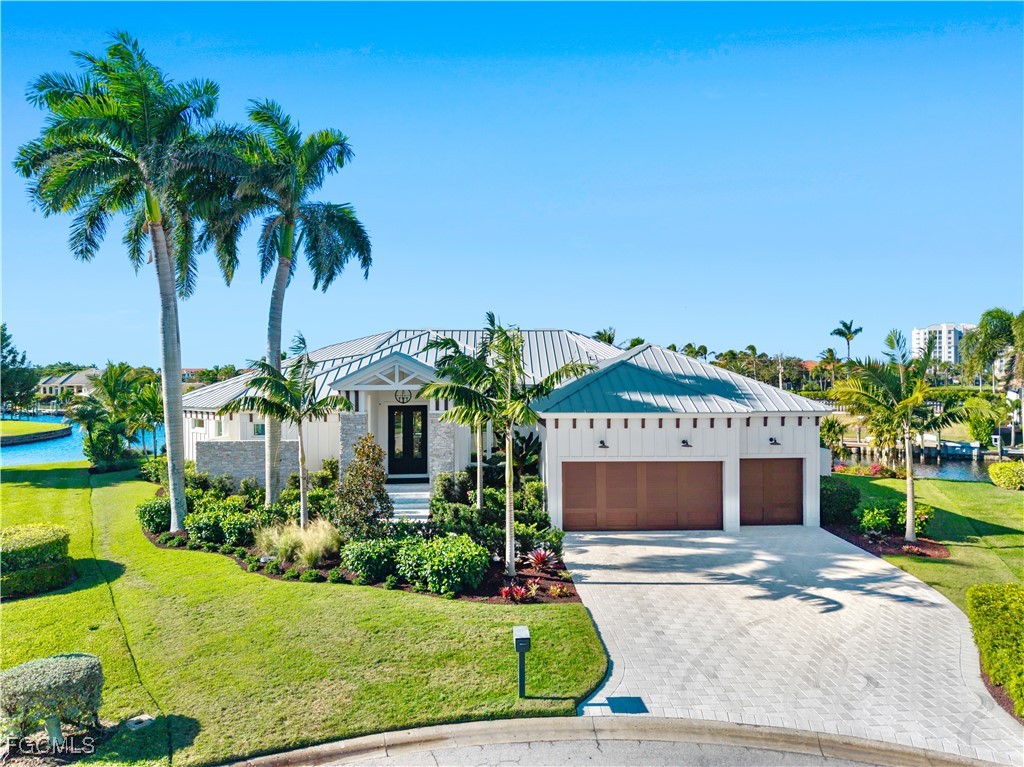 6707 Daniel CT