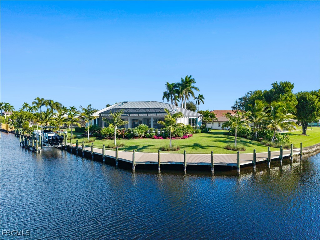 6707 Daniel CT