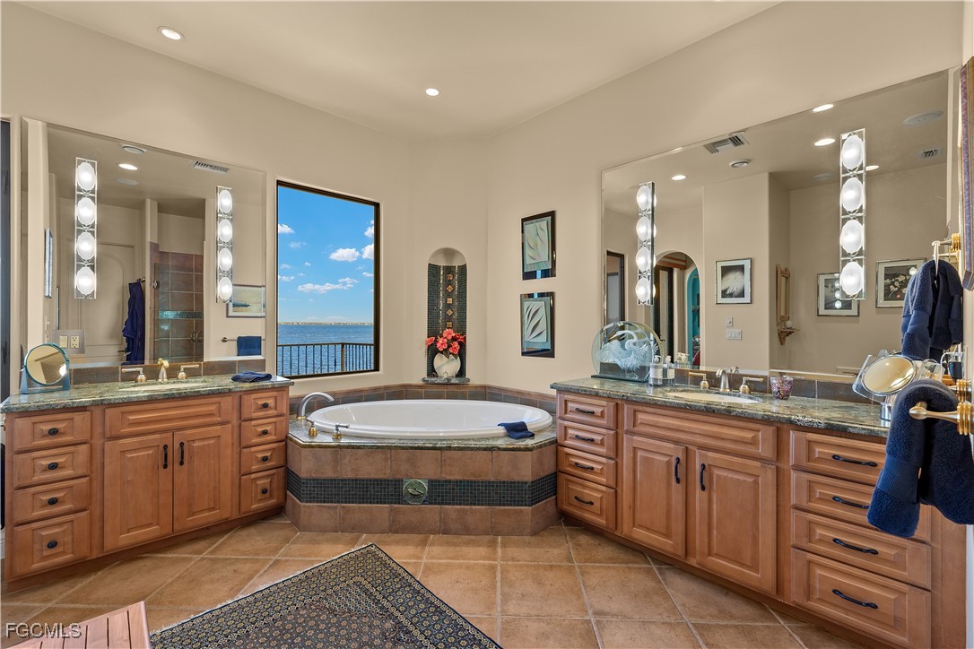 15400 Catalpa Cove LN