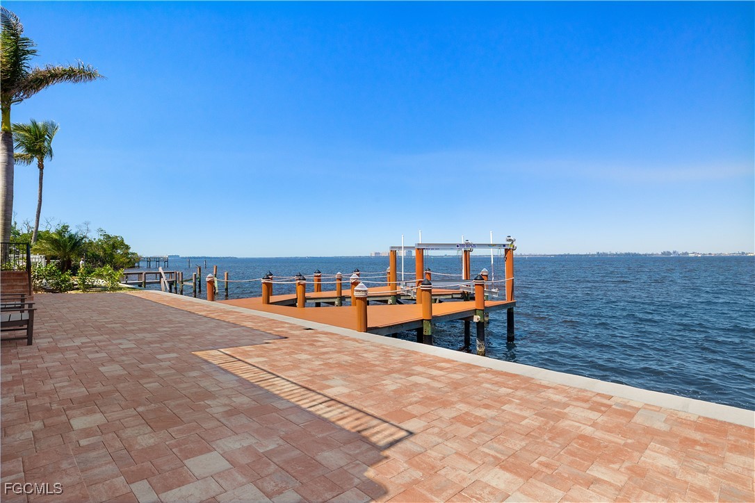 15400 Catalpa Cove LN