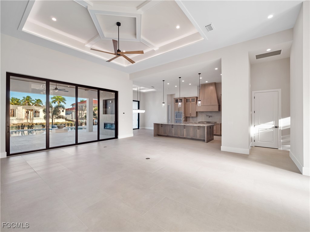 111 Montrose DR