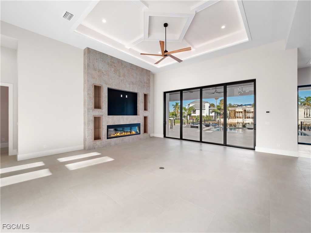 111 Montrose DR