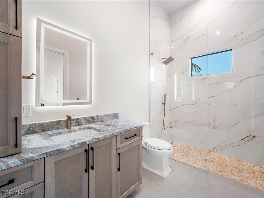 111 Montrose DR