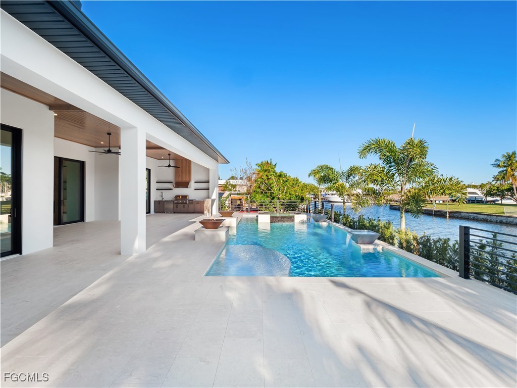 111 Montrose DR