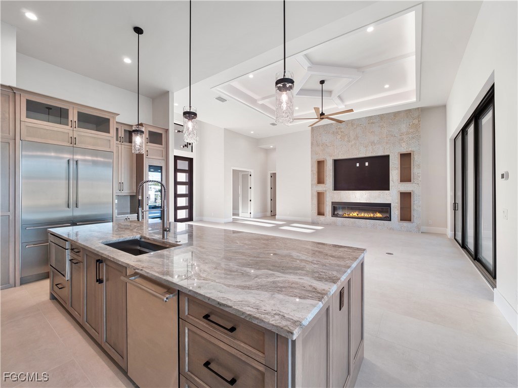 111 Montrose DR