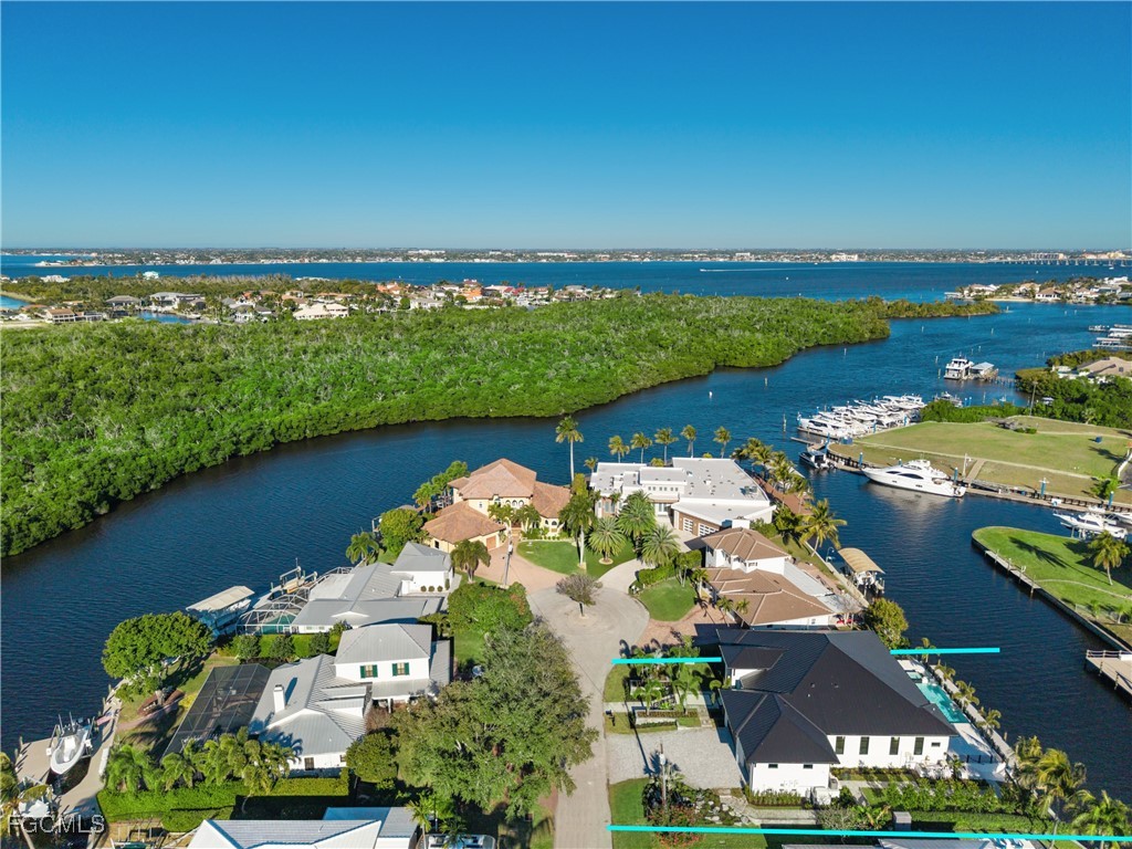 111 Montrose DR