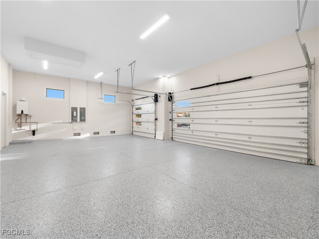 111 Montrose DR