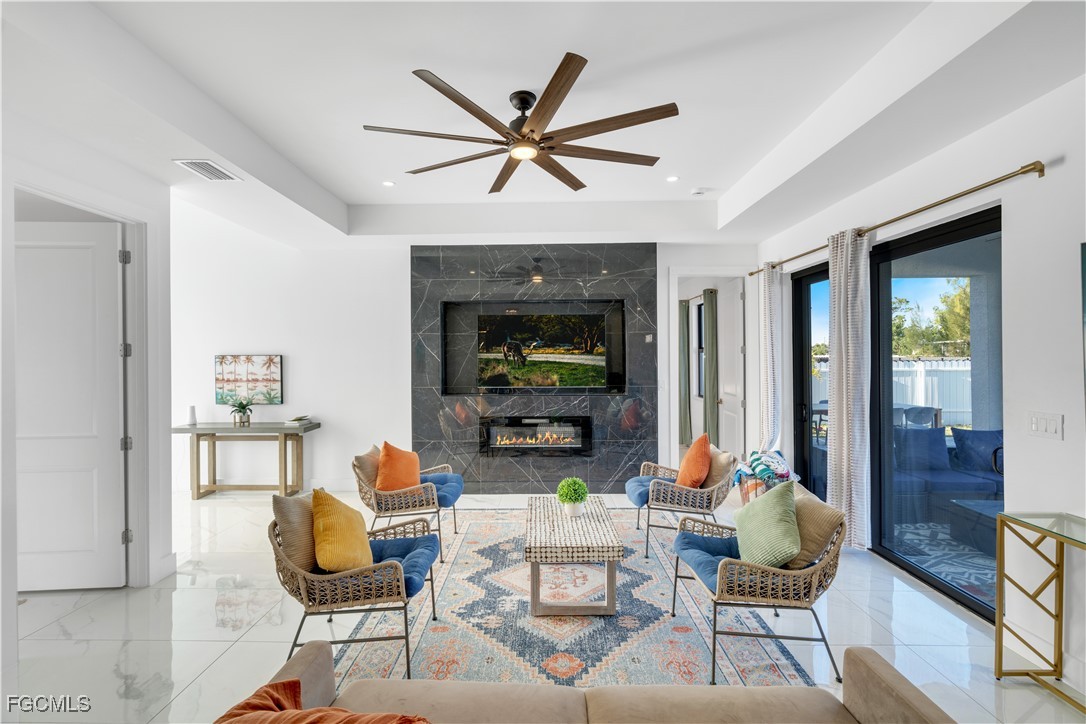 348 El Dorado BLVD S