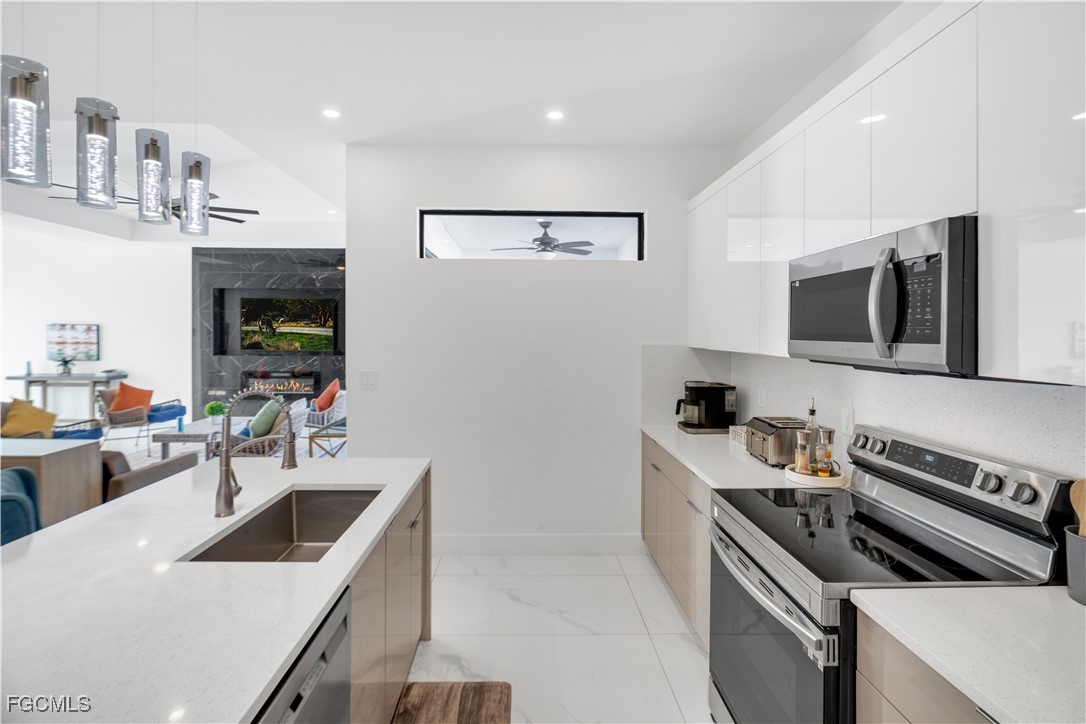 348 El Dorado BLVD S