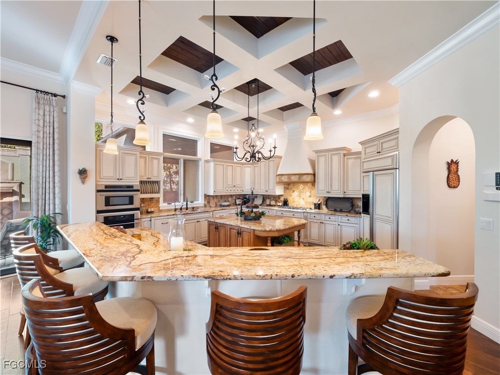 1265 Canterbury DR