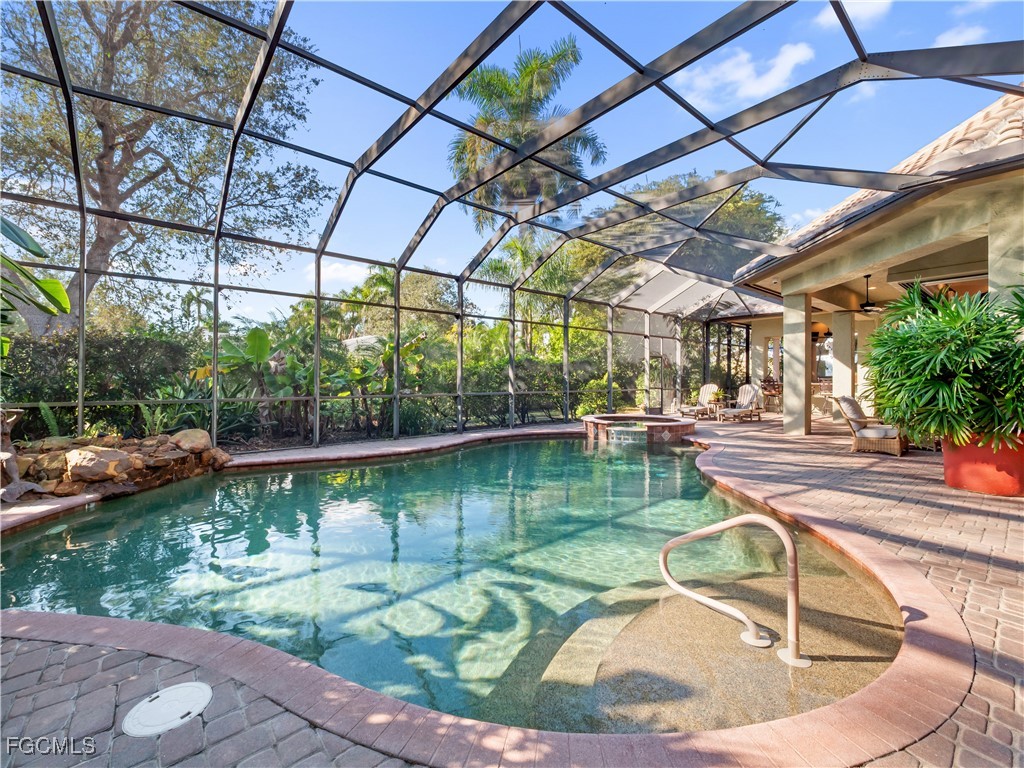1265 Canterbury DR