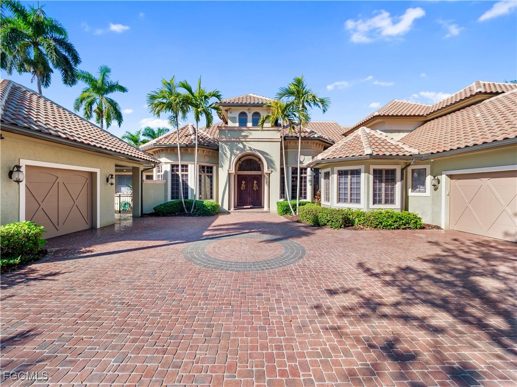 1265 Canterbury DR