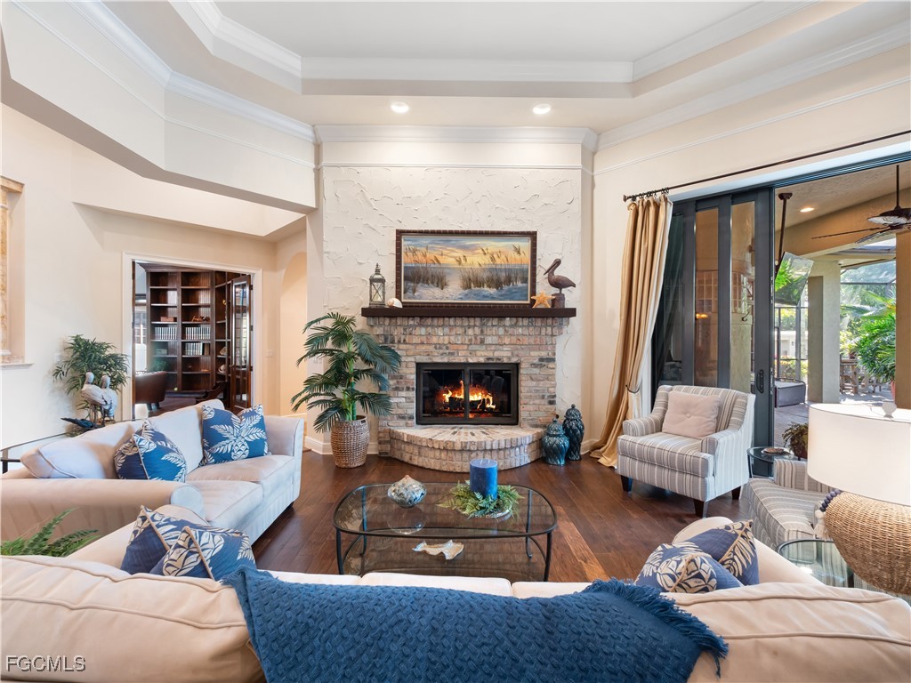 1265 Canterbury DR